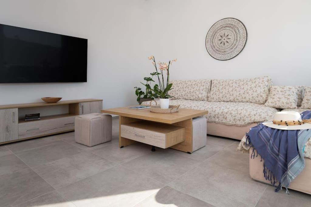 Naxian Sun Apartment Naxos City Εξωτερικό φωτογραφία